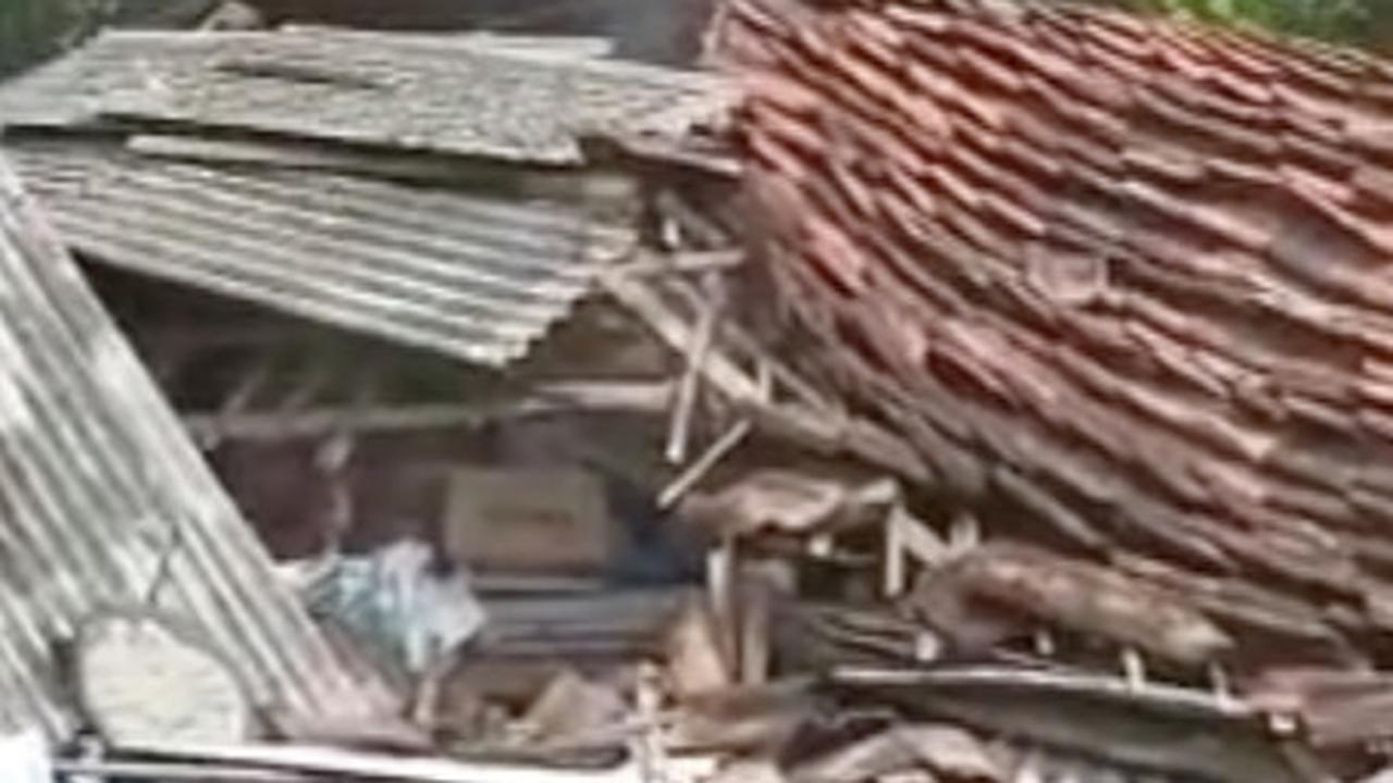 Viral Detik-Detik Rumah Tiba-Tiba Ambruk, Ternyata Begini Faktanya