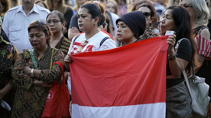 Aksi long march digelar Rotterdam, Belanda, pada Selasa (31/7/2018) untuk menuntut keadilan terhadap perempuan, mereka juga prihatin terhadap insiden yang menimpa mahasiswi Indonesia yang jadi korban pemerkosaaan. (Bud Wichers / HumInt)