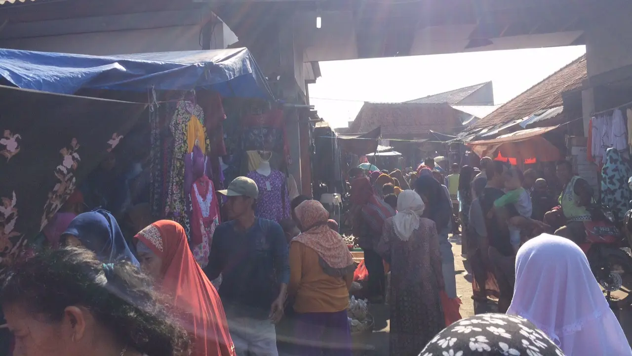 Rahasia Pasar Tegal Gubug Bikin Pemburu Pakaian Sampai Lupa Makan