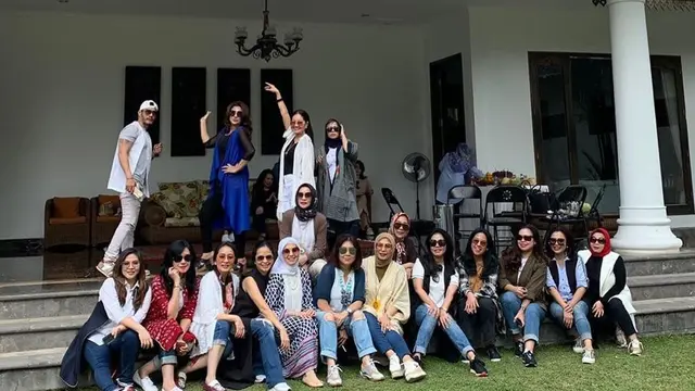 Potret Seru Mayangsari dan Geng Sosialita Liburan di Purwokerto