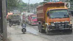 Bahkan, tak sedikit pengendara motor menjadi korban kecelakaan lalu lintas. (merdeka.com/Arie Basuki)