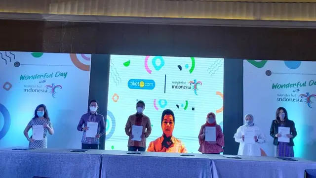Kemenparekraf Gandeng 16 Mitra untuk Bangkitkan Pariwisata di Tengah Pandemi