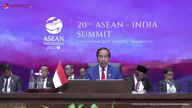Presiden Jokowi dalam pembukaan 20th ASEAN-India Summit di JCC, Kamis (7/9/2023). (Liputan6/Benedikta Miranti)
