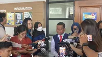 Kuasa Hukum Komisi Pemilihan Umum (KPU), Saleh saat ditemui wartawan di Gedung PTUN, Jakarta Timur, Kamis (2/5/2024). (Liputan6.com/Radityo Priyasmoro)