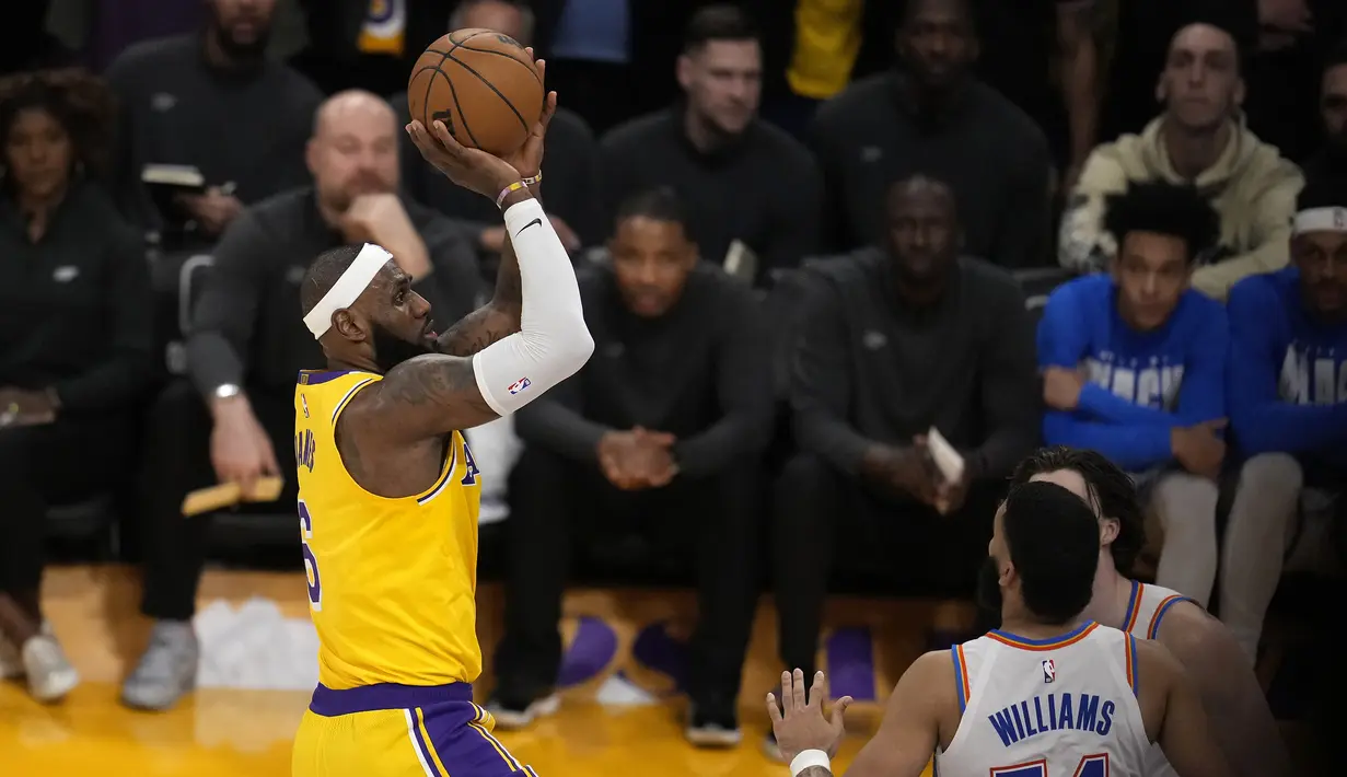 Foto DetikDetik LeBron James Pecahkan Rekor 39 Tahun Kareem Abdul
