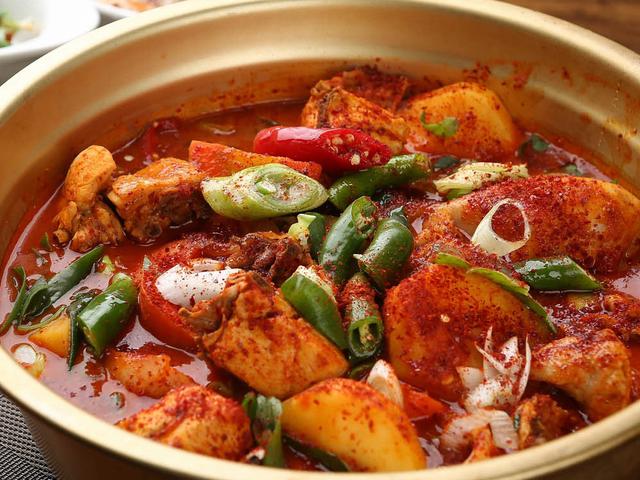 Resep Dakbokkeumtang Ayam Bumbu Merah Khas Korea Lifestyle Fimela Com