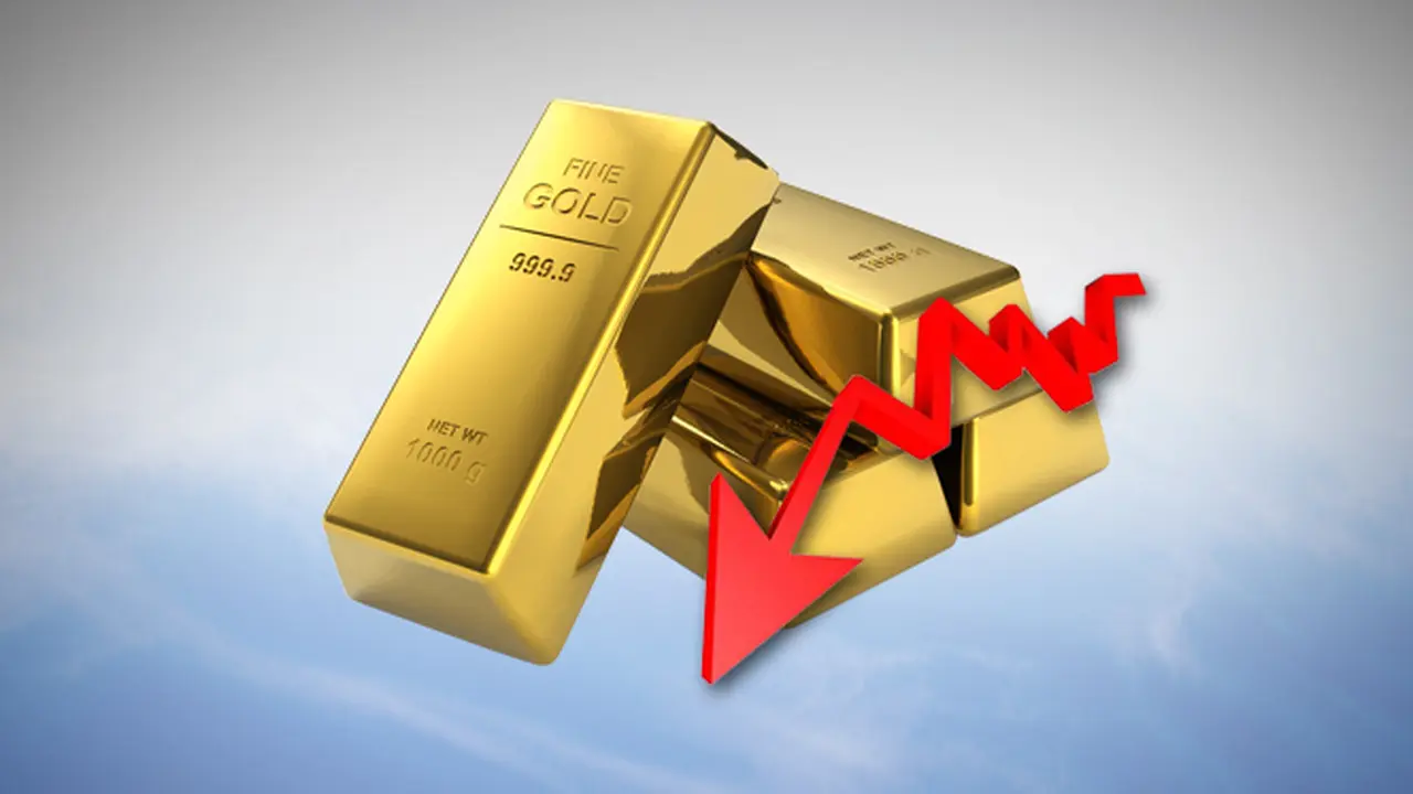 Ilustrasi Harga Emas Turun