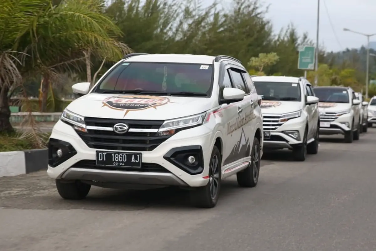 ekspedisi Terios 7 Wonders memasuki etape terakhir. Diselenggarakan mulai 13 – 16 November 2019, sembilan unit Daihatsu Terios akan menjelajah Kolaka, Sulawesi Tenggara.