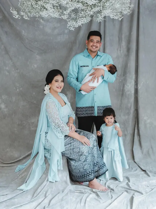 6 Potret Kahiyang Ayu Usai Melahirkan Anak Kedua, Curi Perhatian