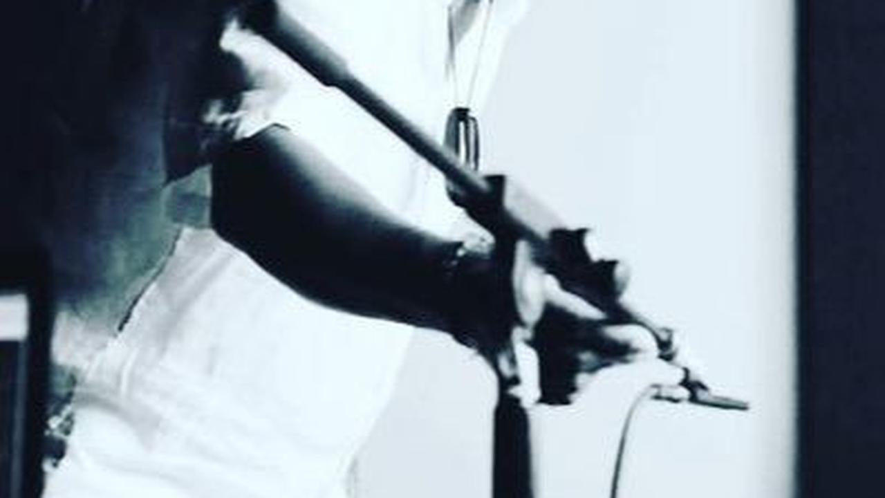 Indra Lesmana adalah seorang musisi, arranger, komposer, dan produser musik merupakan tokoh yang sangat berpengaruh dalam musik jazz Indonesia dengan pengalaman lebih dari empat dekade.