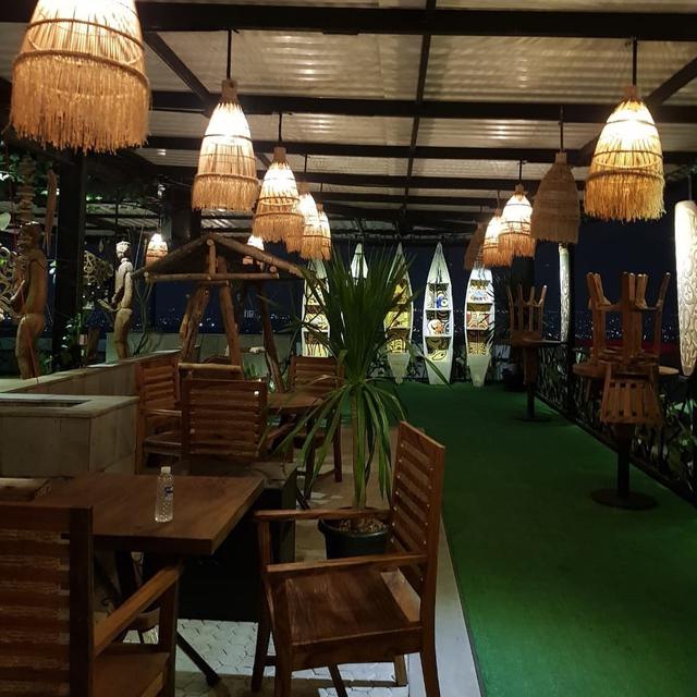 Bertema Papua, Ini 6 Potret Restoran Milik Teuku Rassya