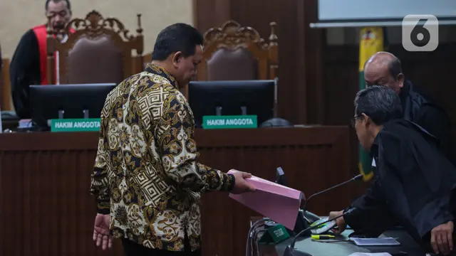 Jaksa tuntut Achsanul Qosasi 5 tahun penjara