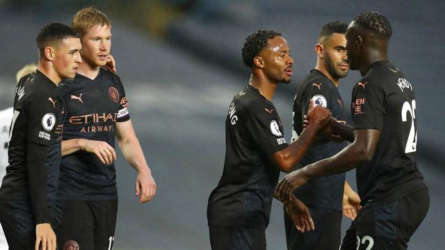Manchester City vs Leeds United , Guardiola Habiskan Waktu ...