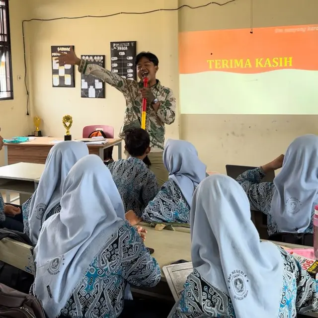 Kemensos Buka Lowongan 1.554 Formasi Guru Sekolah Rakyat, Cek Syaratnya di Sini!