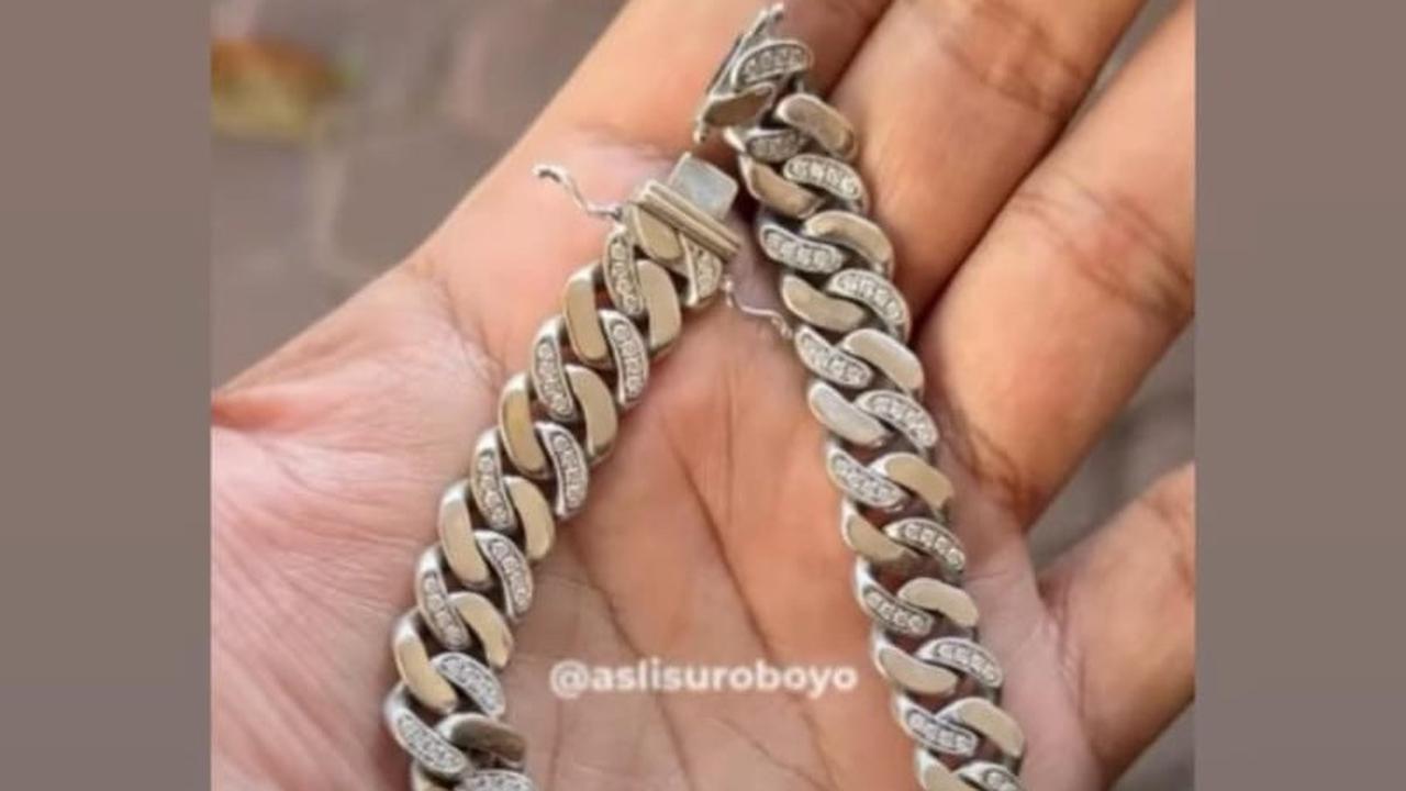 Tragedi Gelang Denny Caknan Hilang saat Manggung di Surabaya, Tak Disangka Akhirnya Ditemukan