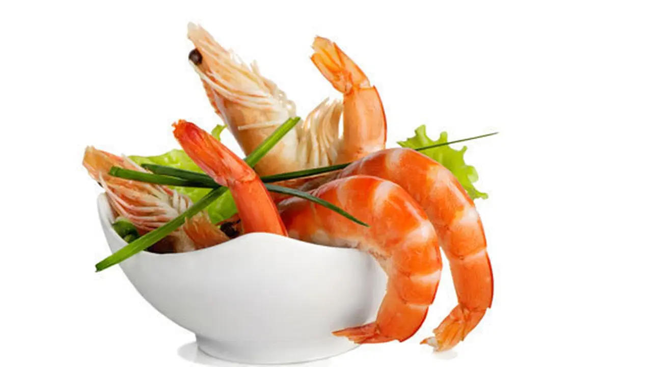 (C) shutterstock