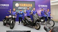 Maverick Vinales bersama Valentino Rossi terlibat dalam acara pengukuhan skuad Yamaha Racing Indonesia di Jakarta, Selasa (04/02)