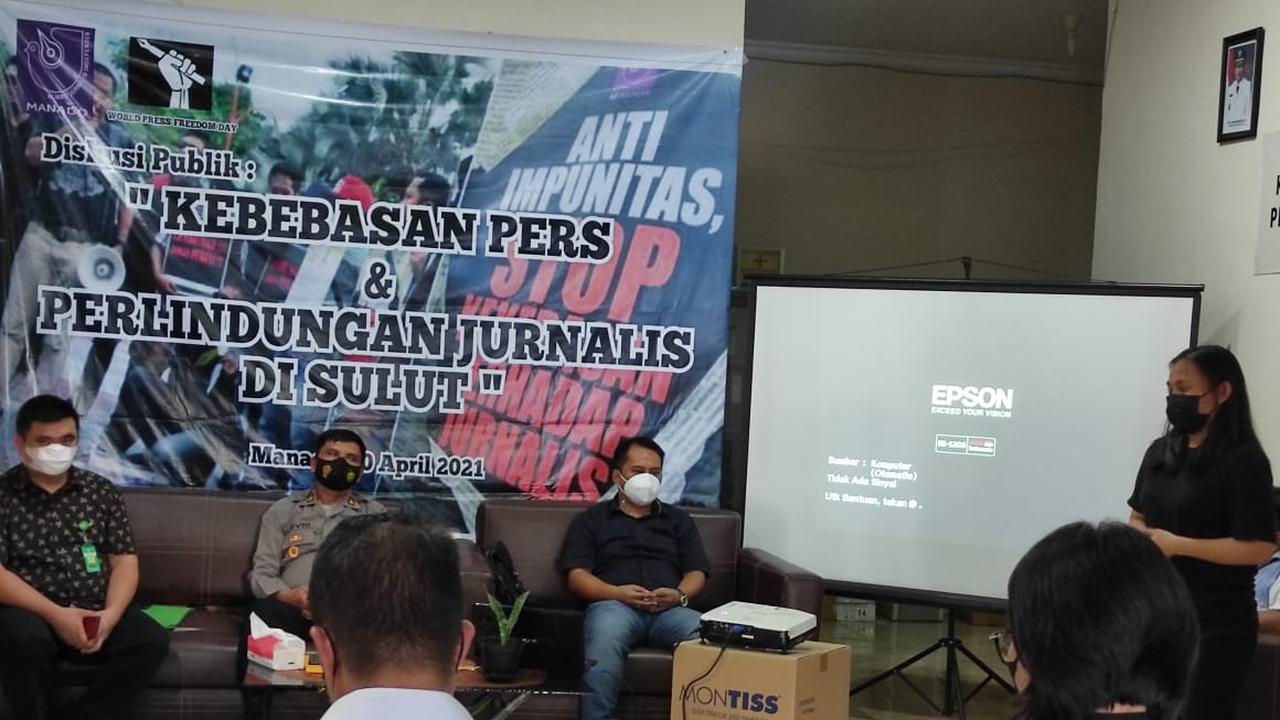 Aliansi Jurnalis Independen (AJI) Manado menggelar diskusi publik dan mengingatkan akan pentingnya perlindungan terhadap jurnalis.
