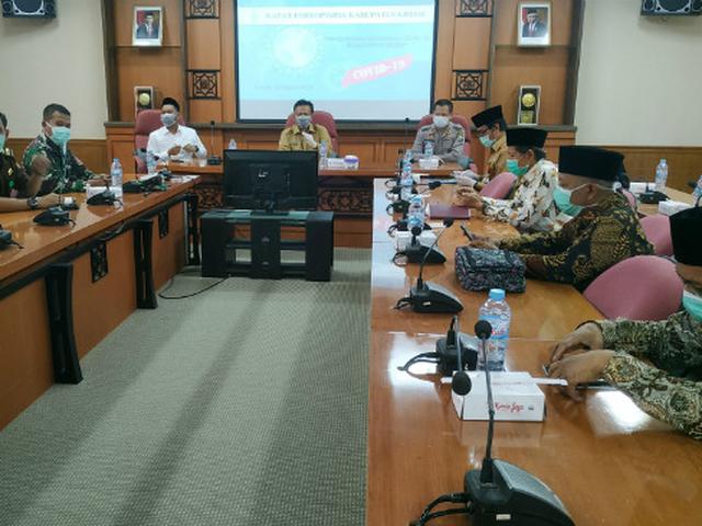 Ketua Dprd Gresik Fandi Ahmad Yani Resmi Mengundurkan Diri Surabaya Liputan6 Com