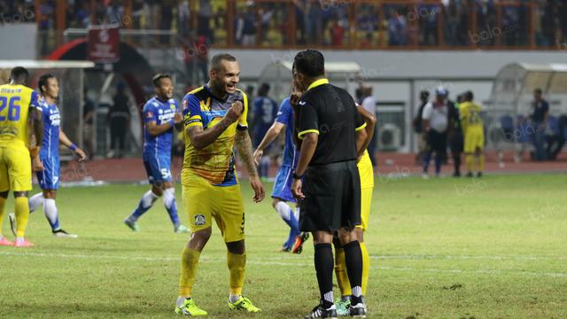 Antonio Teles dan Wasit Tabrani