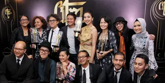 Ajang penganugerahan para sineas film Festival Film Indonesia (FFI) 2016 baru saja di gelar. Acara berlangsung di Taman Ismail Marzuki, Jakarta pada Minggu (6/11). (Adrian Putra/Bintang.com)