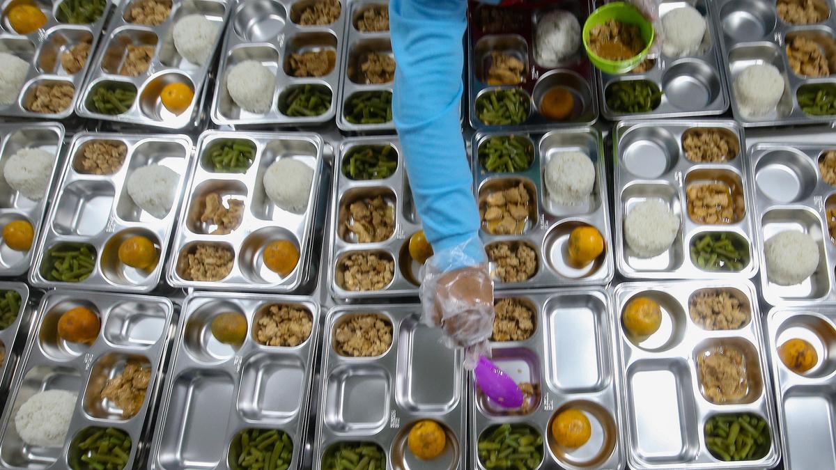 PGN Pasok Gas Bumi untuk Masak 6.400 Porsi Makanan Bergizi Gratis