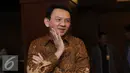 Gubernur DKI Jakarta Basuki T Purnama alias Ahok memberikan keterangan usai menonton film Comic 8 di Djakarta Theatre, Jakarta, Jumat (18/3). Film comic 8  tersebut menembus lebih dari satu juta penonton. (Liputan6.com/Herman Zakharia) 