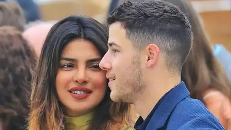 Priyanka Chopra dan Nick Jonas