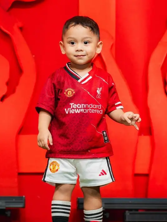 Potret Muhammad Levian Alfatih Billar (Sumber: Instagram/levianbillar dan Instagram/lestikejora)