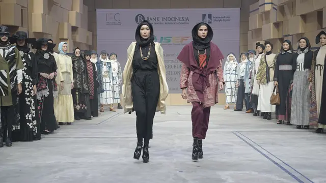 Desainer Fashion IKRA