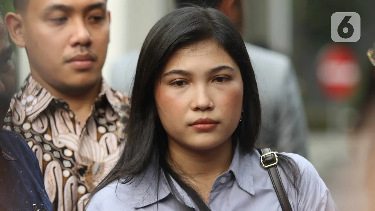 Kali Pertama, Kekasih Brigadir J Beri Keterangan kepada Media