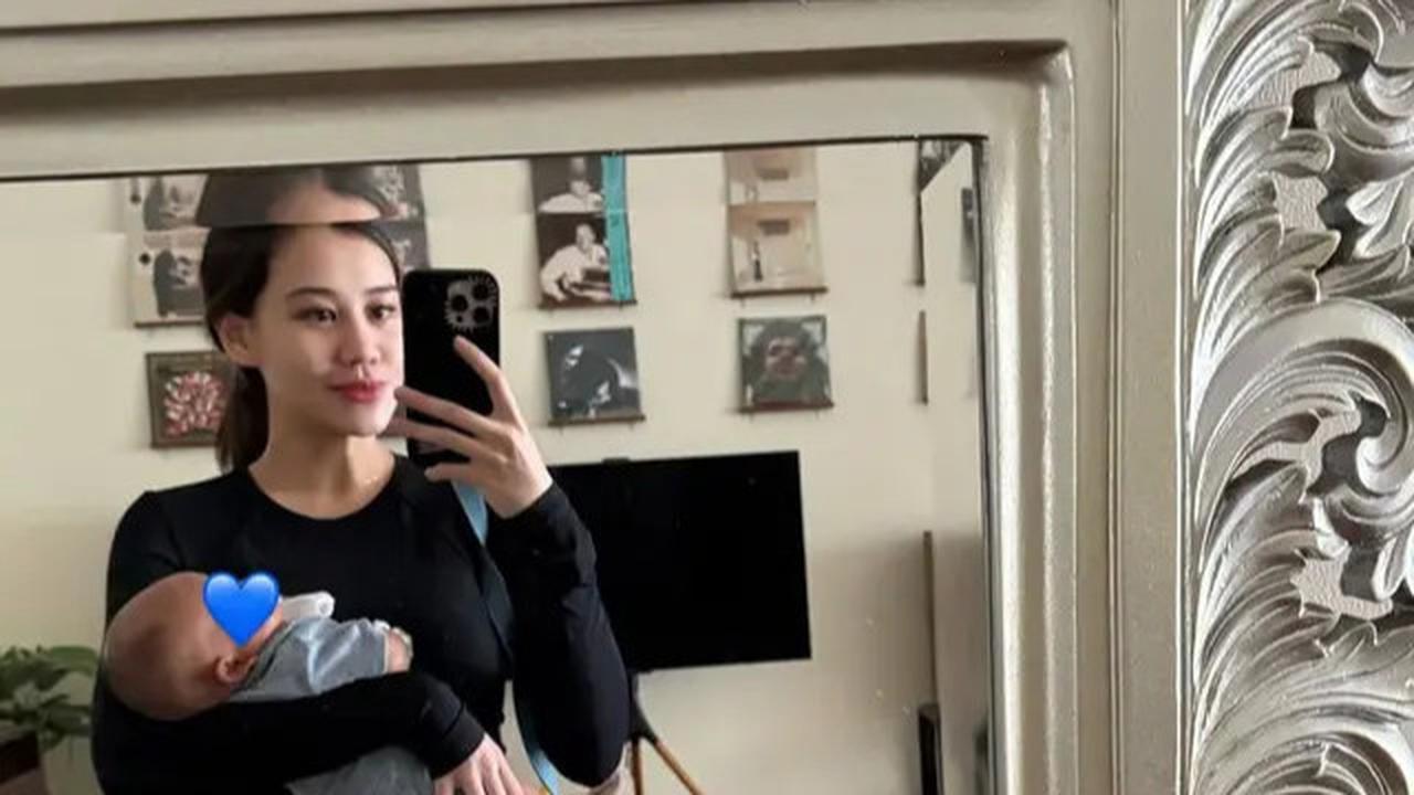Gaya Aaliyah Massaid saat Olahraga Padel, Tampil Ramping Setelah 1 Bulan Melahirkan