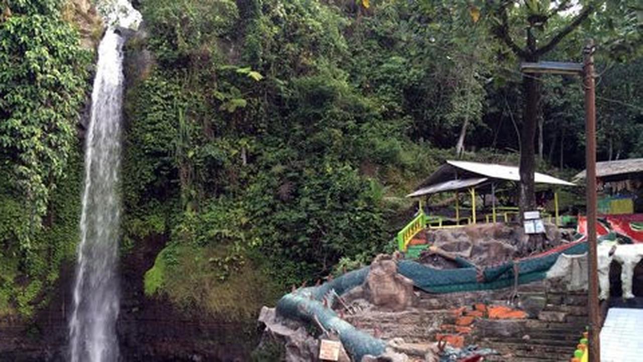 Nestapa Curug Luhur dikelola WN Tunisia kini diselimuti sampah