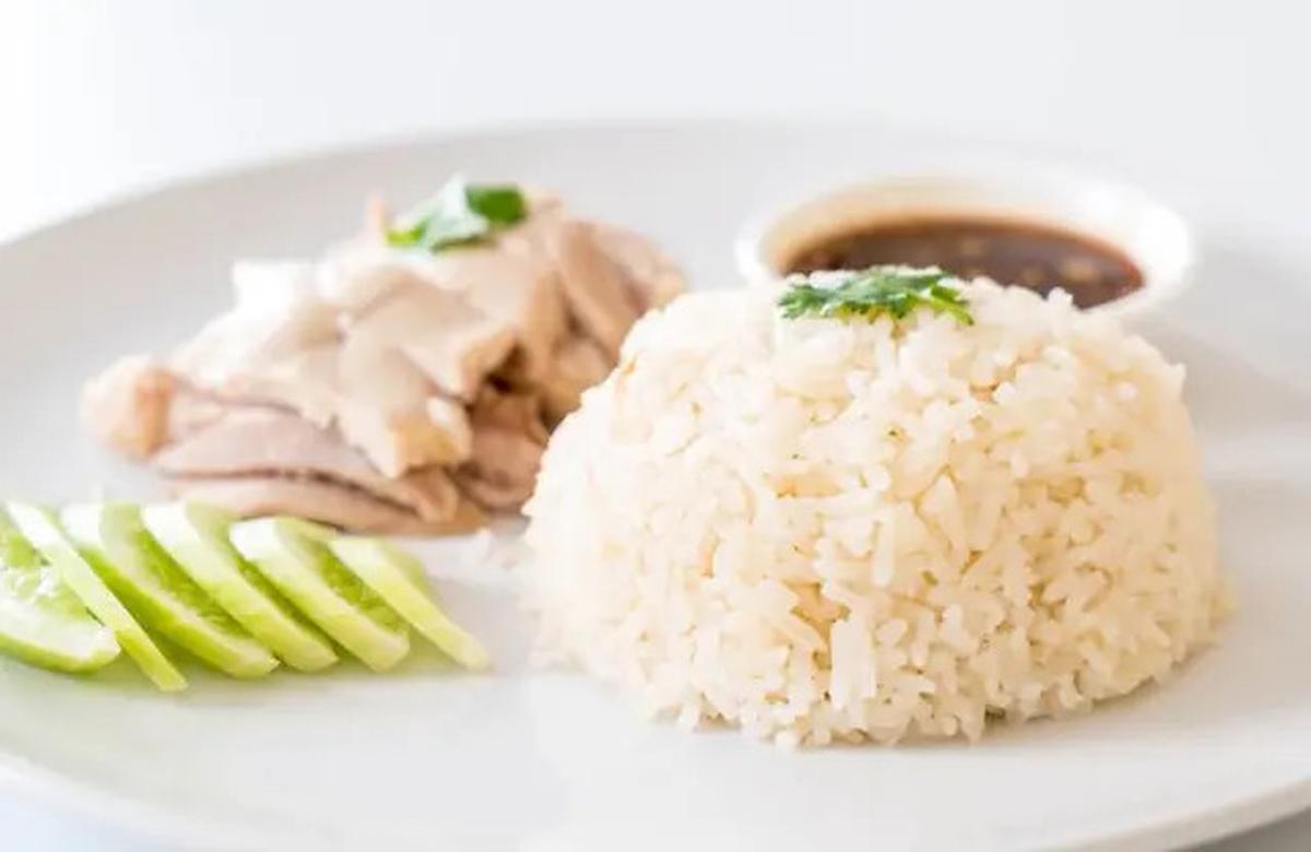 8 Resep Nasi Hainan ala Singapura, Gurih, Nagih dan Mudah Dibuat