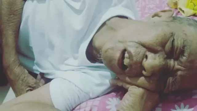 Tubuhnya Makin Kurus, 6 Potret Kondisi Pak Ogah Terbaring Sakit