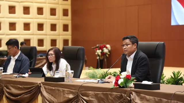Direktur Jenderal Pajak Kementerian Keuangan Bimo Wijayanto di Kantor Pusat DJP, Jakarta, Senin (20/10/2025). (Dok DJP)