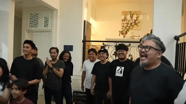 Potret Ruang Tamu Rumah Rizky Febian dan Mahalini