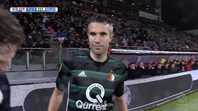 Berita video laga Robin van Persie yang kembali bersama Feyenoord melawan Utrecht. This video presented by BallBall.