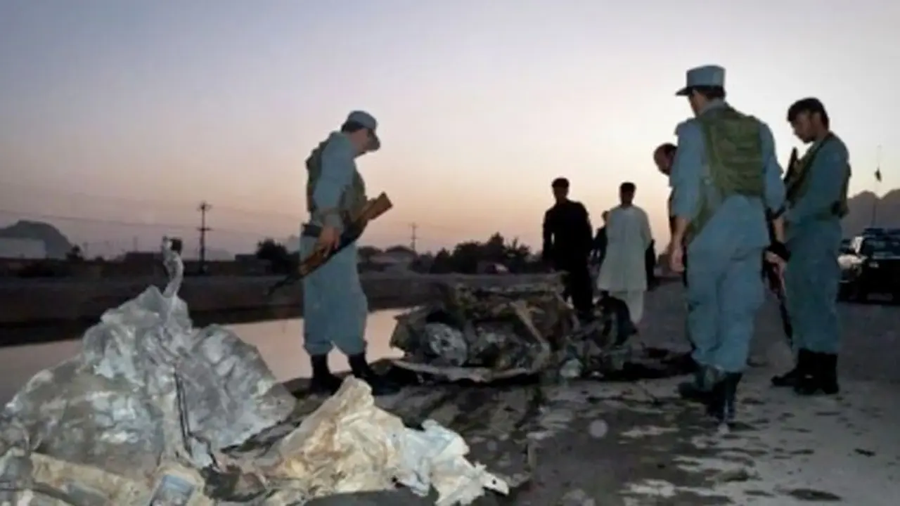 bom-afganistan-131227c.jpg