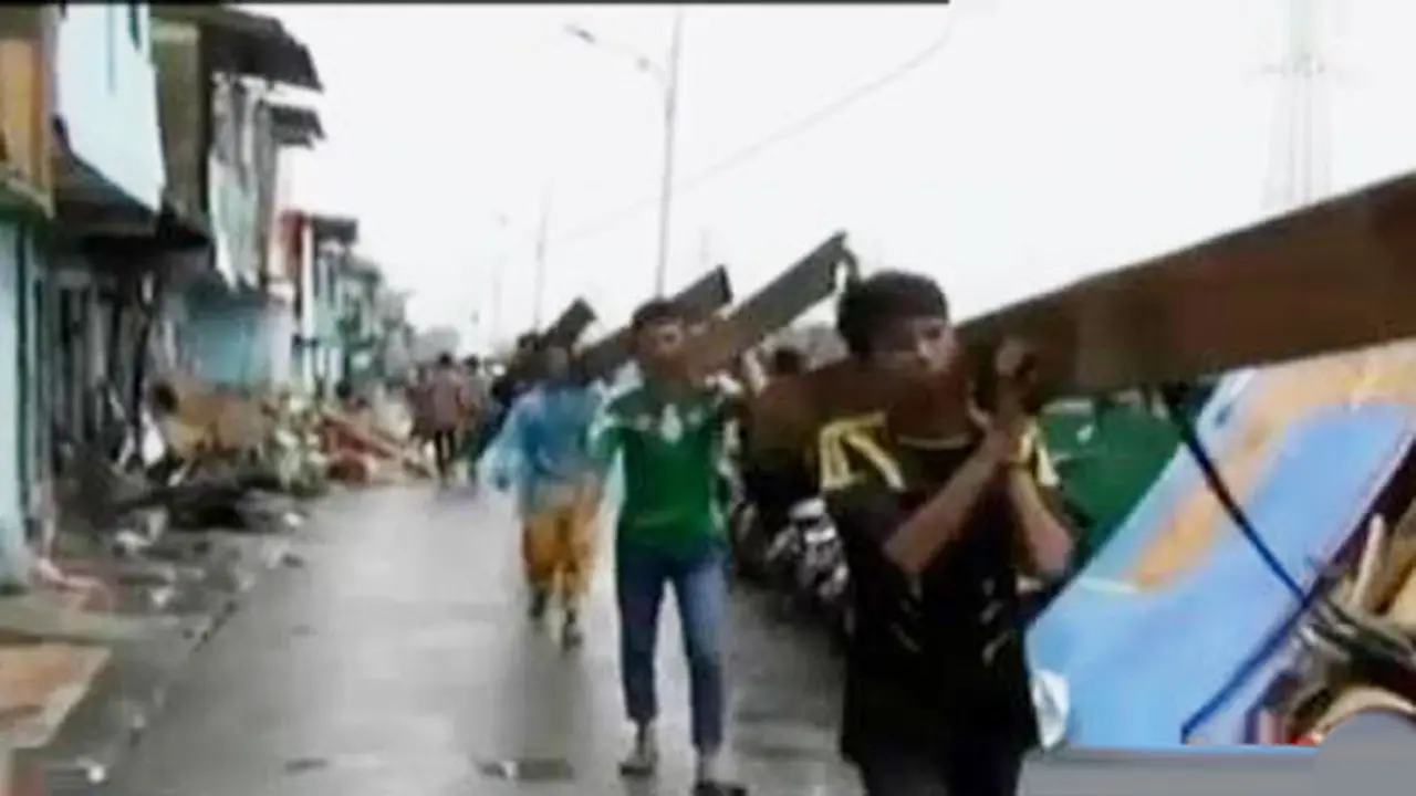 VIDEO: Kalijodo Dibongkar, 4.000 Personel Gabungan Diturunkan