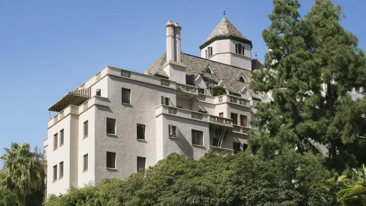 Hotel horor (2)