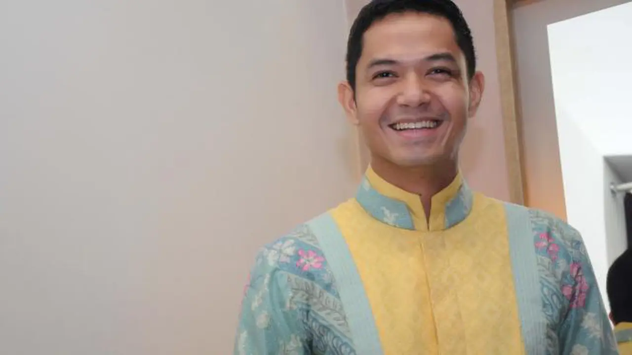 Dude Harlino