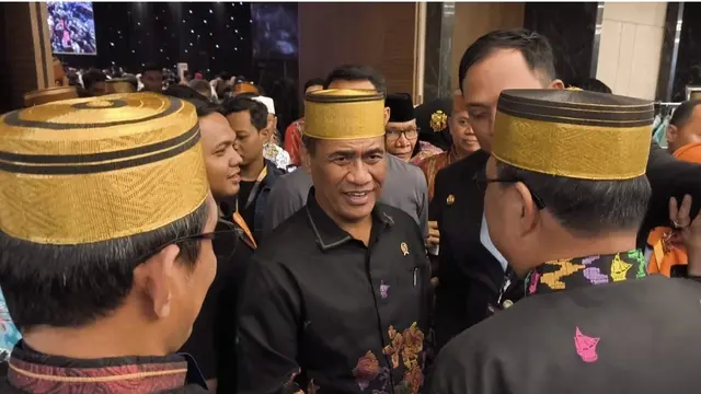 Menteri Pertanian (Mentan) Andi Amran Sulaiman di Makassar, Kamis (26/3/2026). (Liputan6.com/Fauzan)