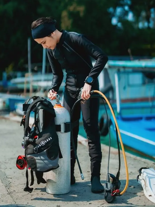 Prilly Latuconsina latihan Rescue Divers (Instagram/prillylatuconsina96)