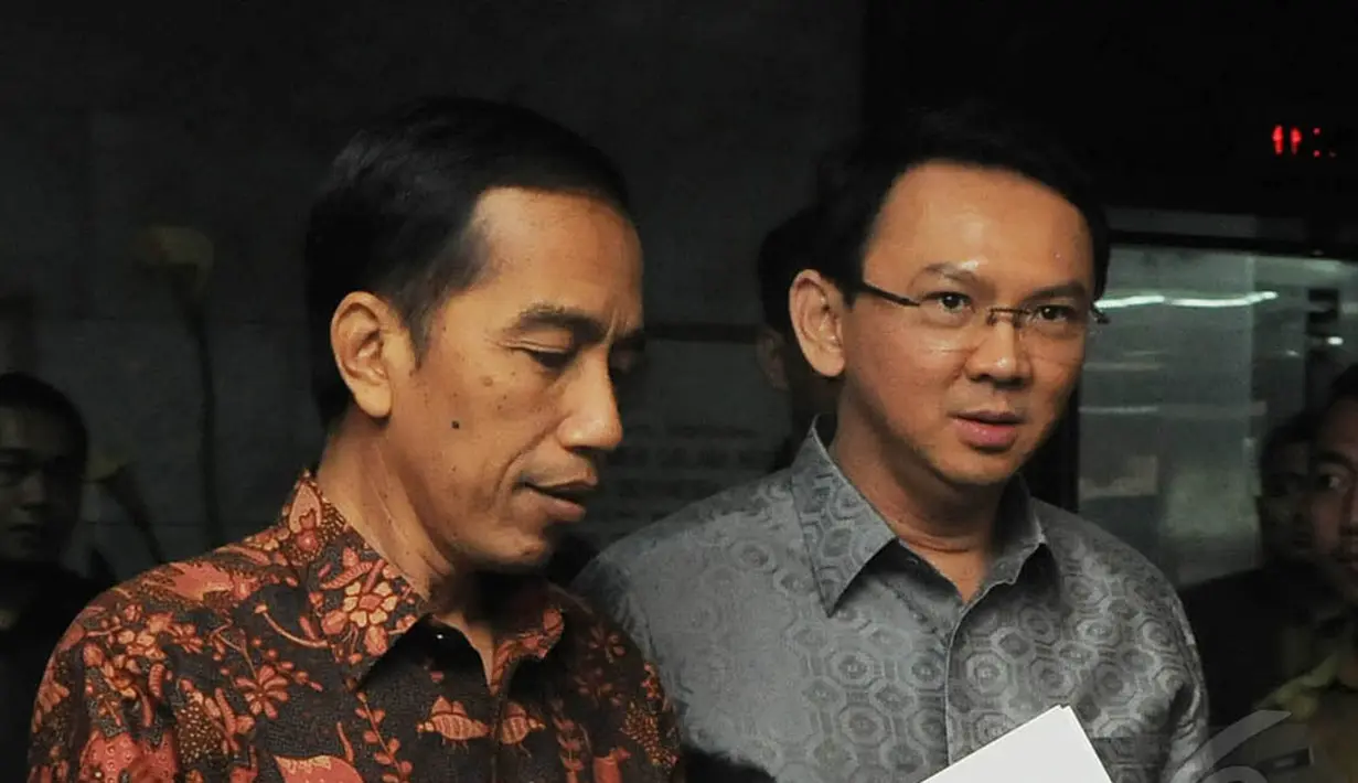 Gubernur DKI Joko Widodo dan wakilnya Basuki T Purnama mendatangi kantor Kementerian Dalam Negeri di Jalan Medan Merdeka Utara, Rabu (14/5/2014) (Liputan6.com/Herman Zakharia).