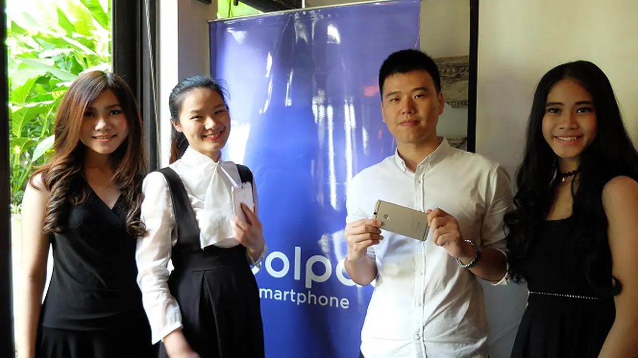  Coolpad Boyong Smartphone Berselimut Desain Mewah