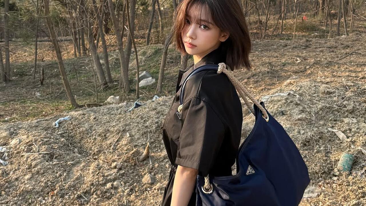Potret Terbaru Karina aespa dengan Outfit Simple Tapi Terlihat Kece dan Cantik