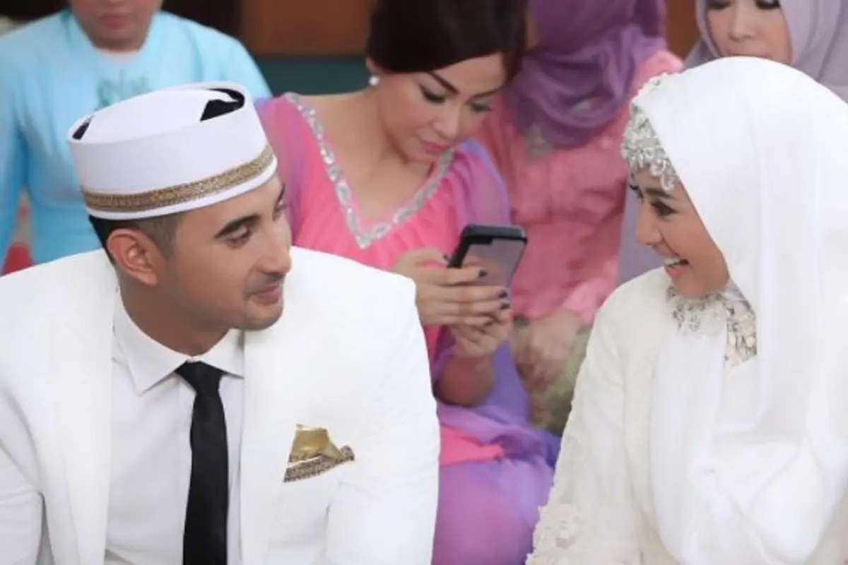 [Bintang] Ali Syakieb dan Laudya Cynthia Bella
