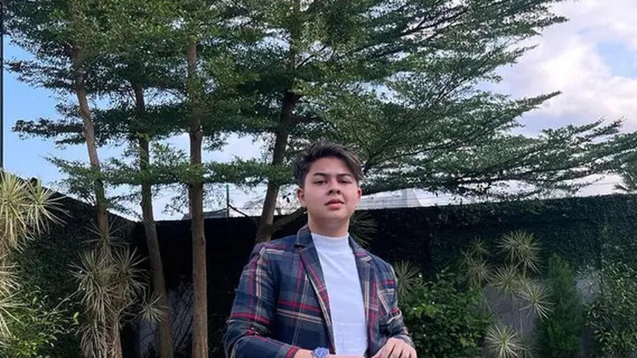 Masih Ingat Baim Cilik? Begini Sosoknya Ganteng dan Putih Pernah Jualan Susu Kambing di Pinggir Jalan