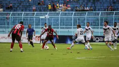 Mitra kukar vs persipura